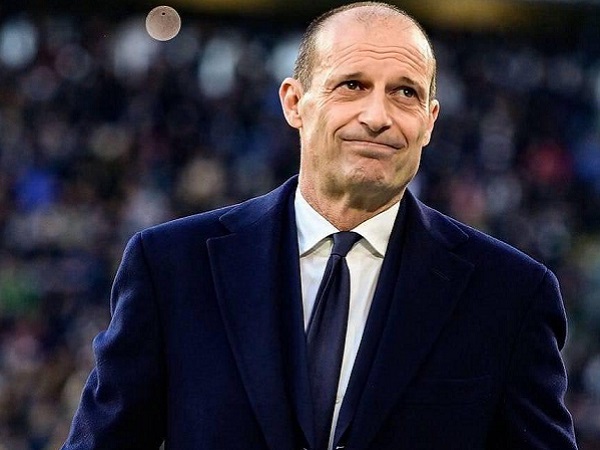 Hukuman 'Red Arse' Max Allegri Ciptakan Suasana Ceria di Sesi Latihan
